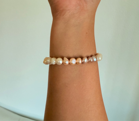 Cultured Freshwater Pearl Bracelets