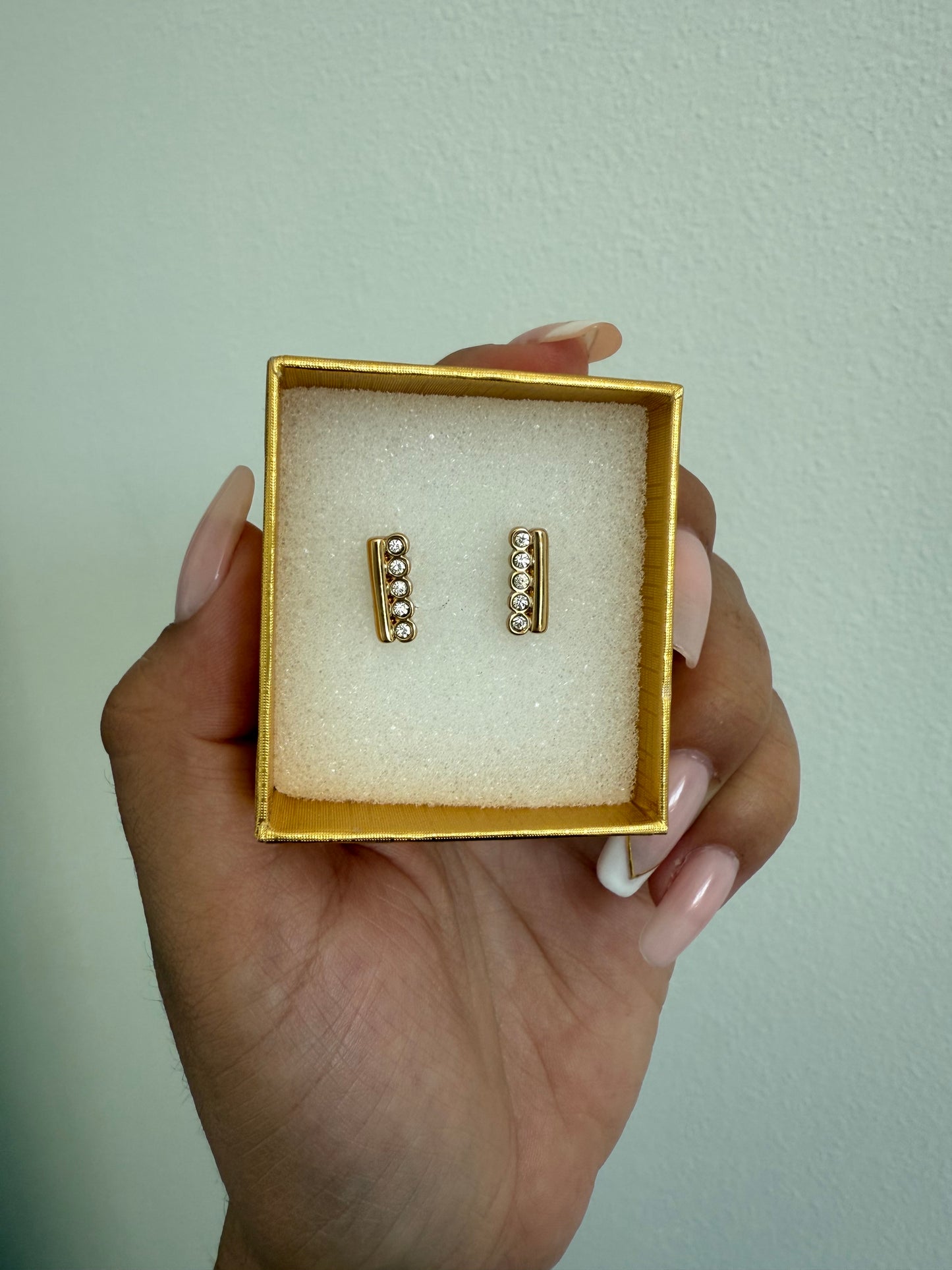 Stick Stud with 5 layers Zircons Earrings Real Gold Plated