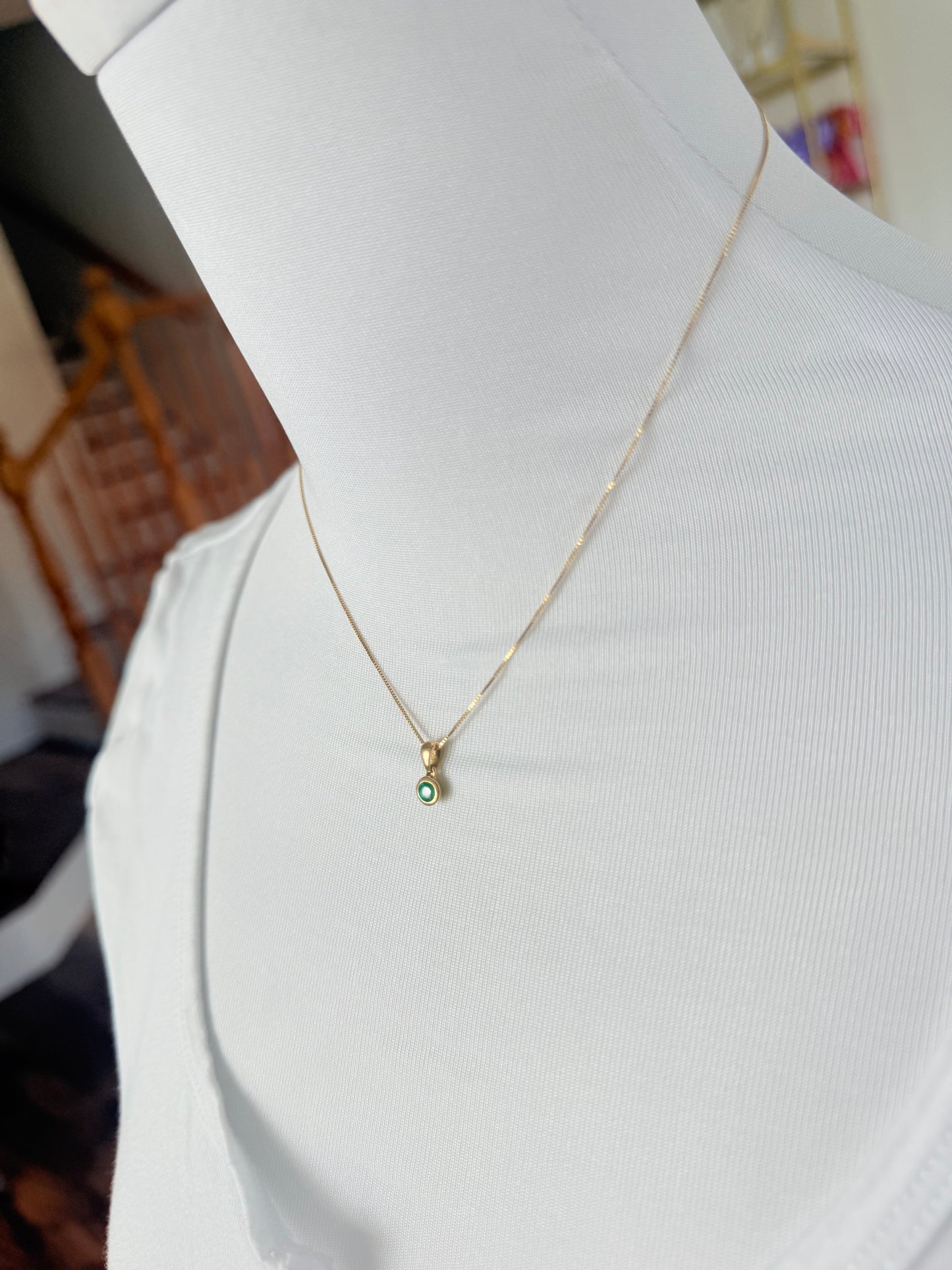 Circle Shape Colombian Emerald charm  Italian Solid Gold 18K