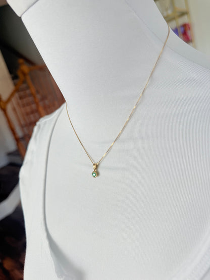 Circle Shape Colombian Emerald charm  Italian Solid Gold 18K