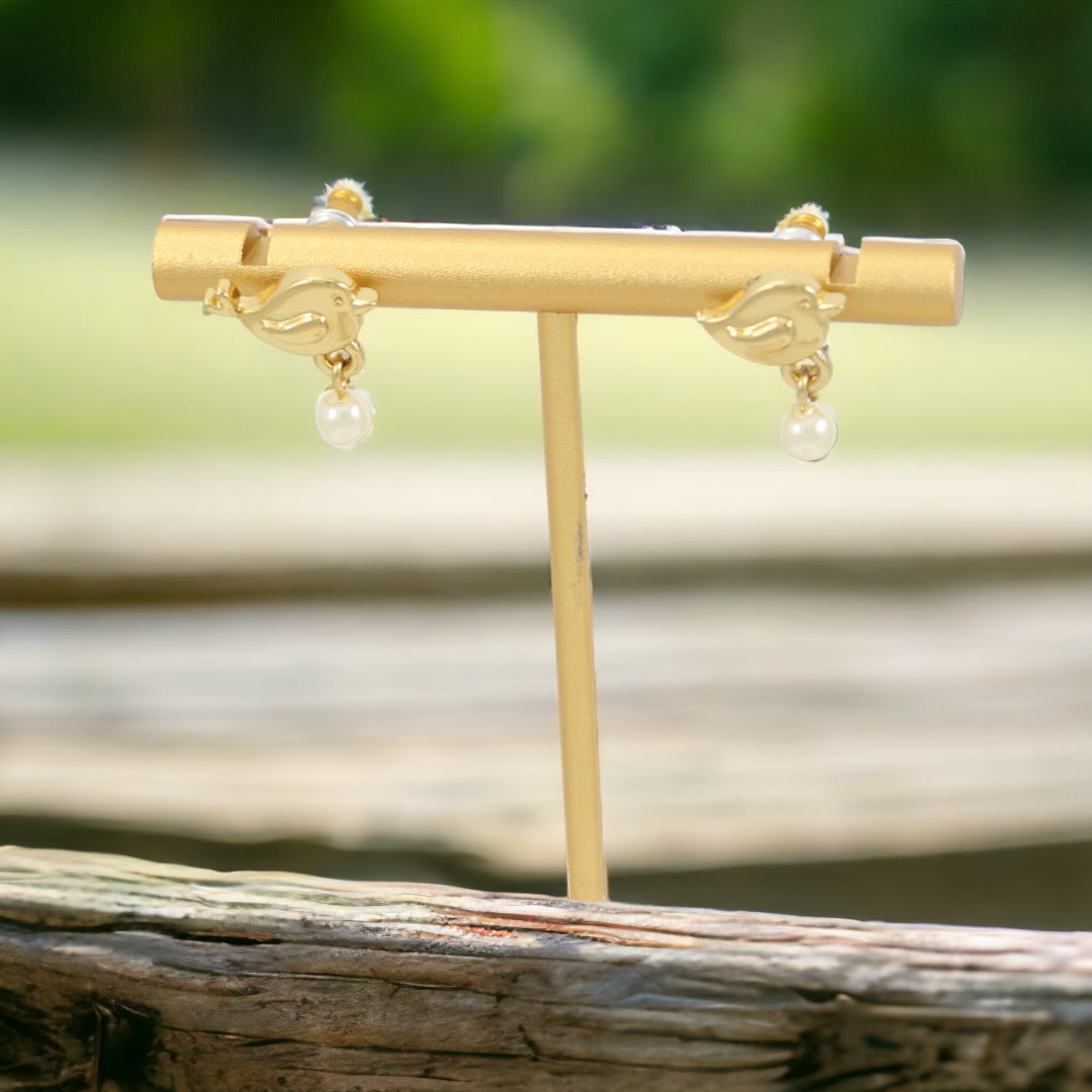 Pendientes colgantes de pájaros bañados en oro auténtico de 24 quilates