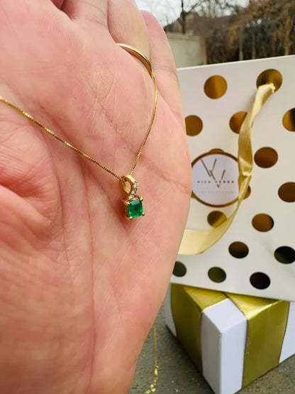 Square Shape Colombian Emerald & Diamond charm & Solid Gold 18K Italian